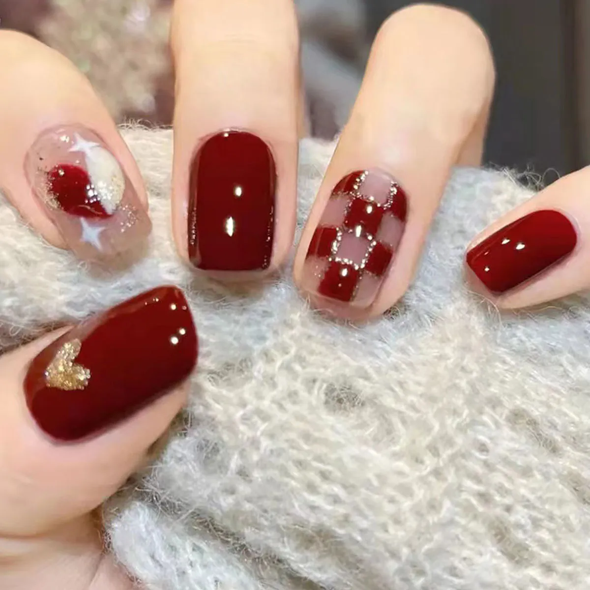 Pipa Bella by  Fashion Maroon Abstract Stick On Nails