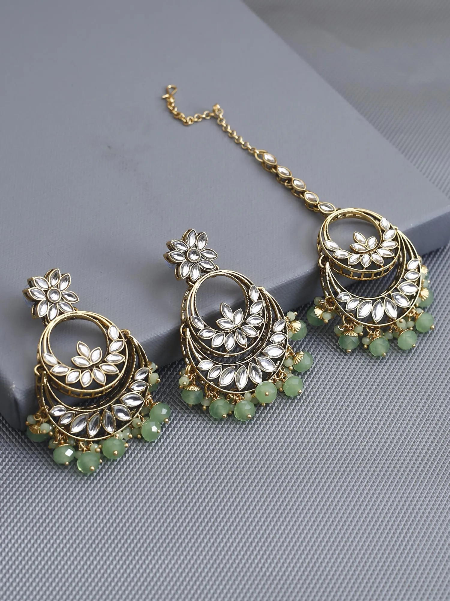 Bling Bag Mint Edna Maang Tikka Set