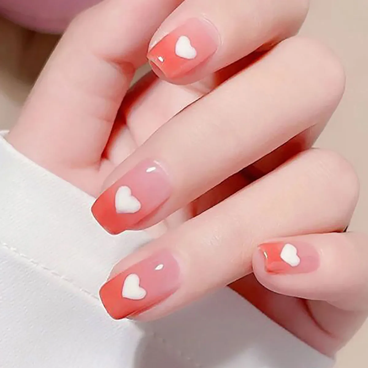 Pipa Bella by  Fashion Peach Ombre Stick On Nails with White Hearts