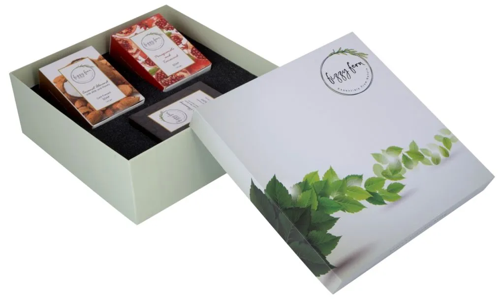 Fizzy Fern The Daily Soaps Gift Box (Coconut Almond, Deep Cleansing & Pomegranate & Tamarind)