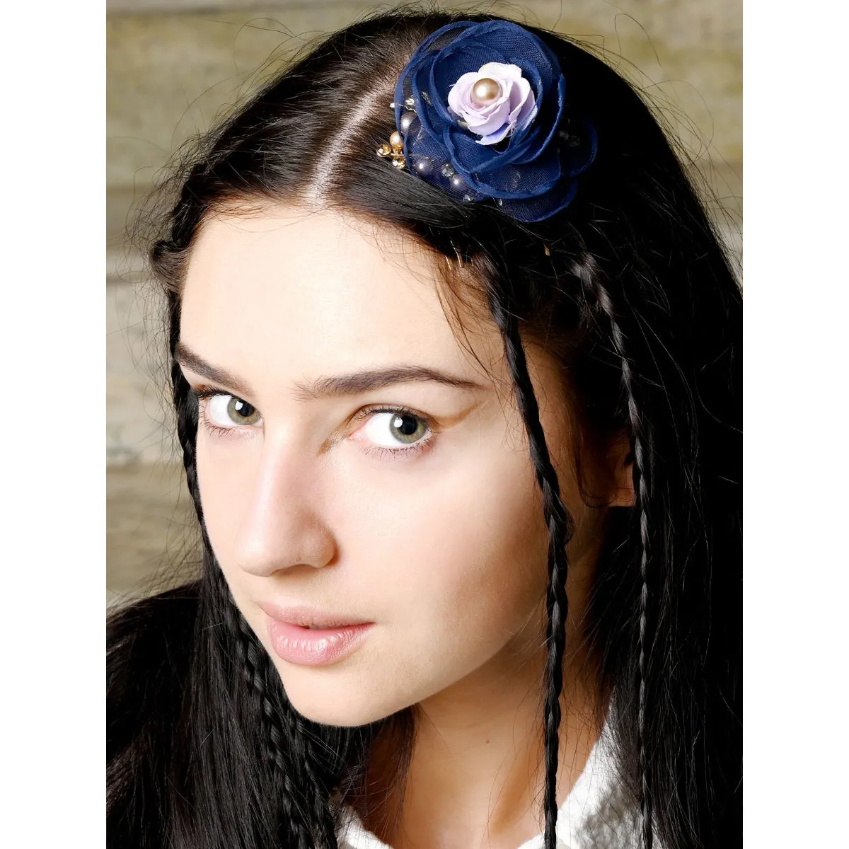 Odette Stylish Blue Floral Comb Hairpin